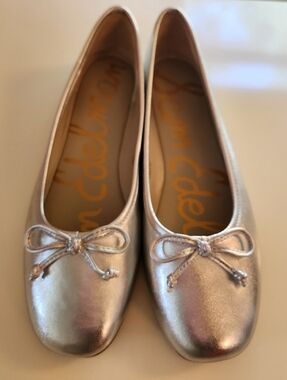 Sam Edelman Alie Soft Silver Flats